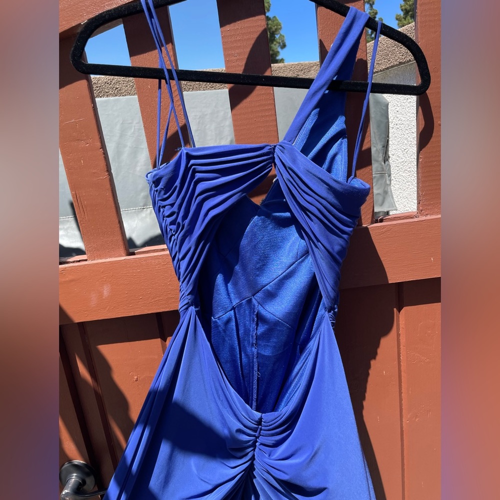 Blue Evening/Prom Gown - Picture 3 of 5